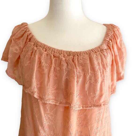 Lucky Brand Off the Shoulder Pink Top Embroidered Size Medium - Picture 3 of 8